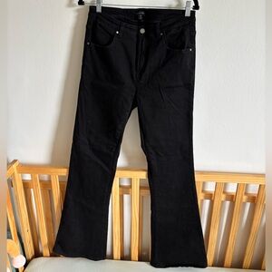 Universal Standard Black Flared Jeans sz 10